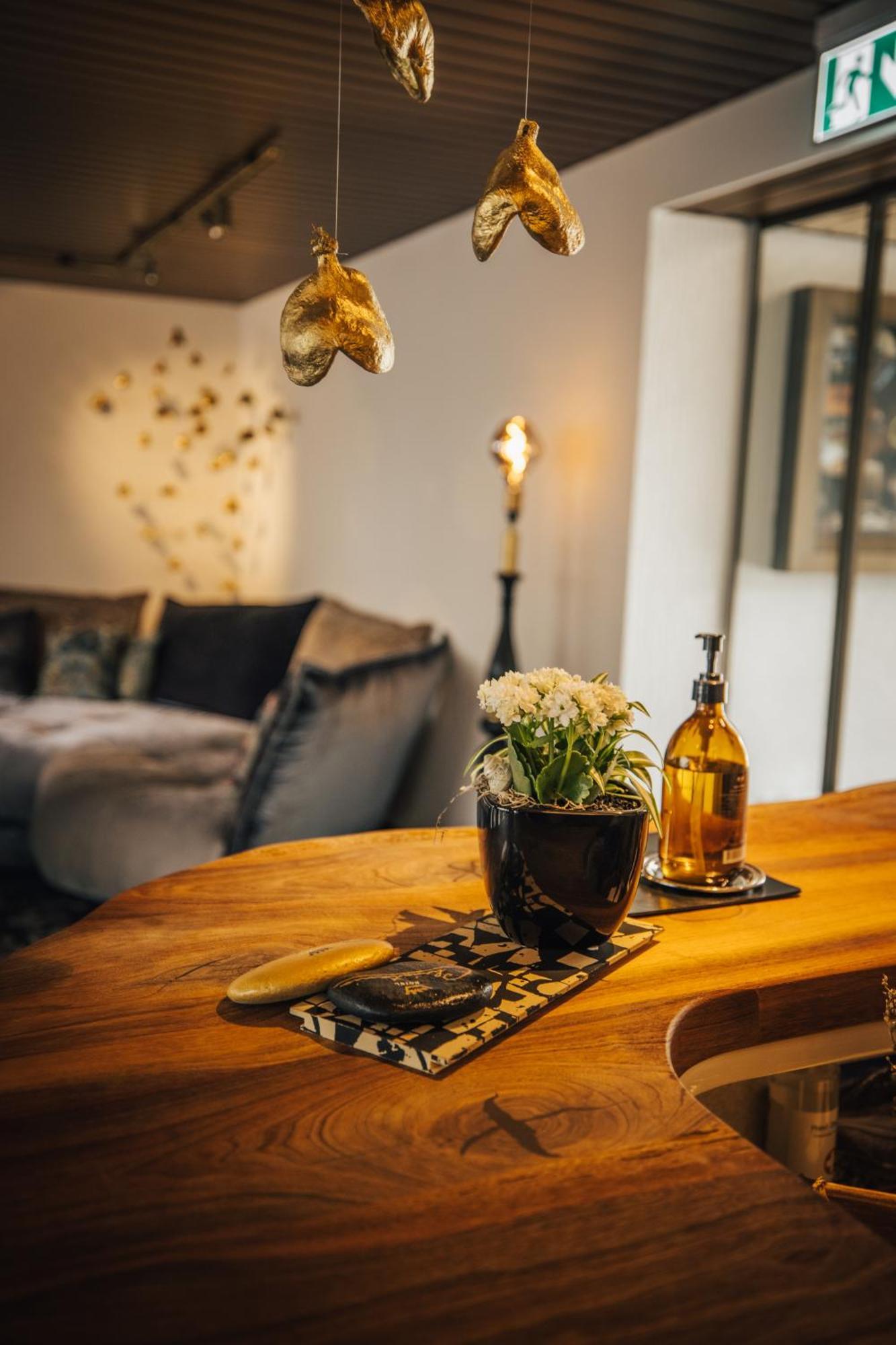 Hotel Christania Fiesch Zewnętrze zdjęcie