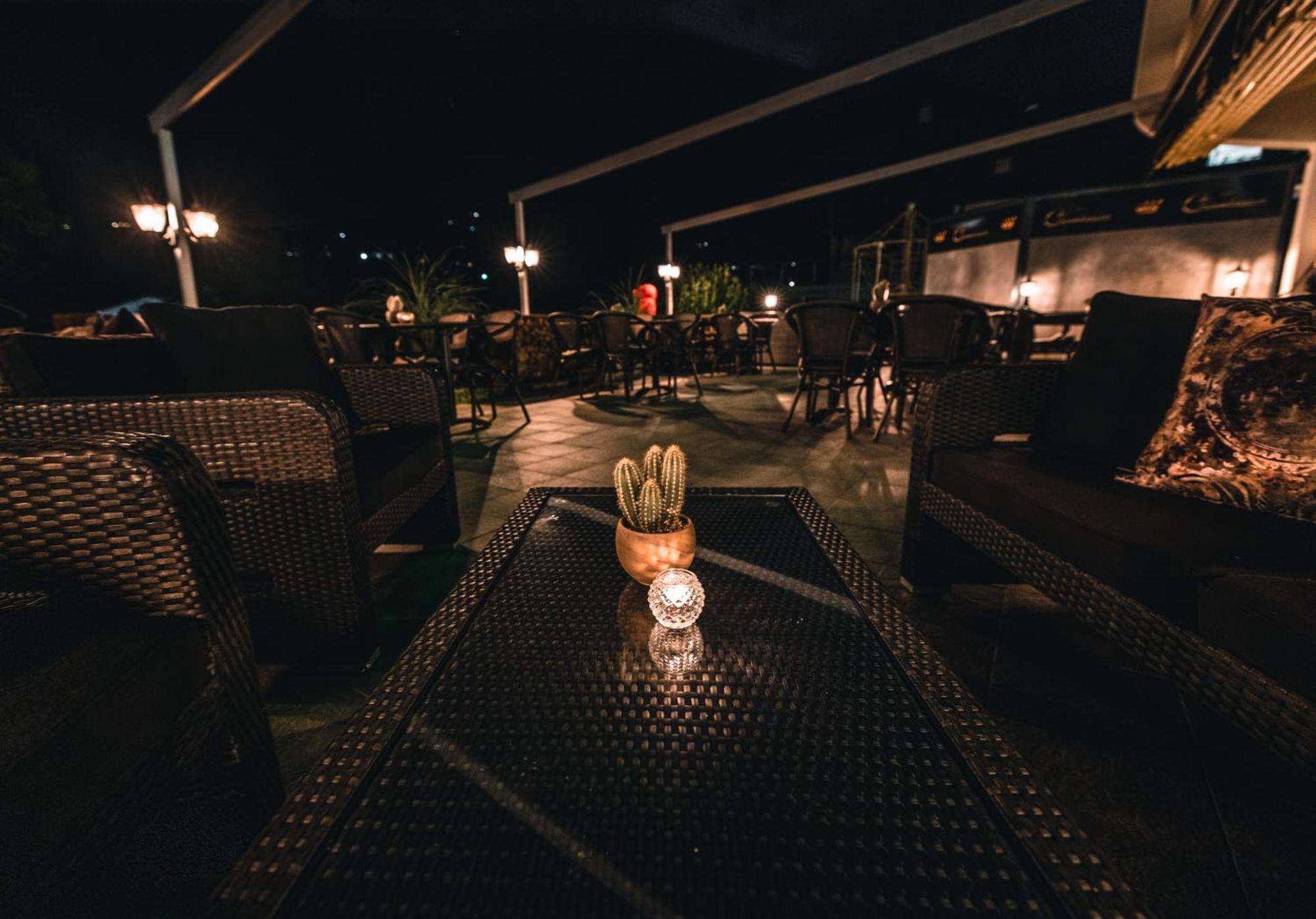Hotel Christania Fiesch Zewnętrze zdjęcie